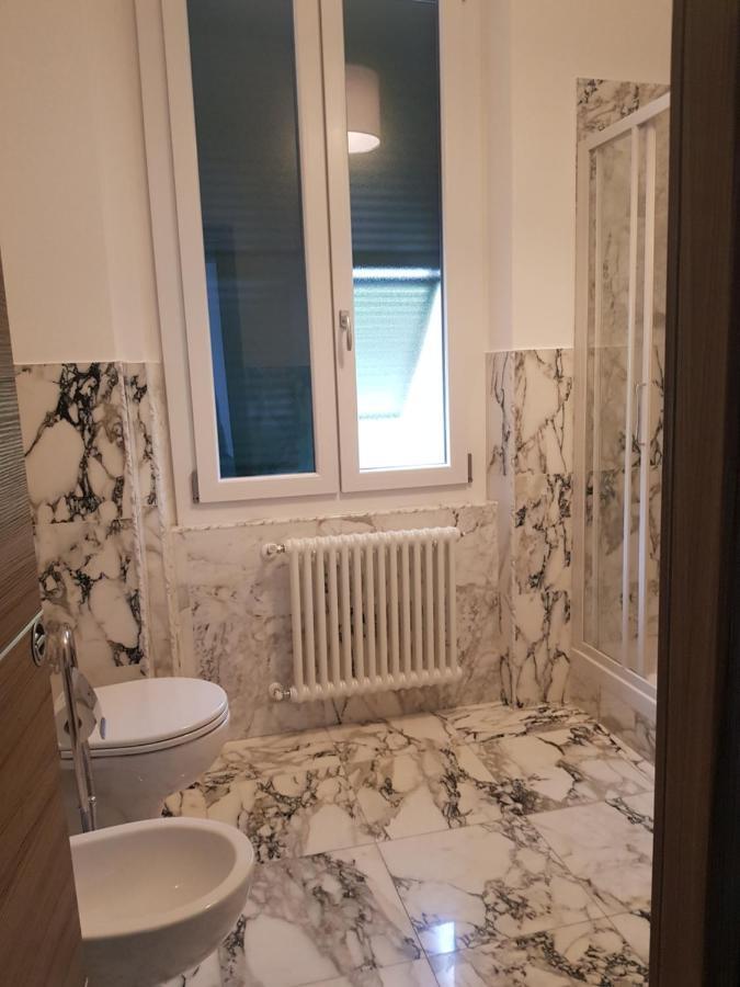 memeapartments Genoa Bagian luar foto