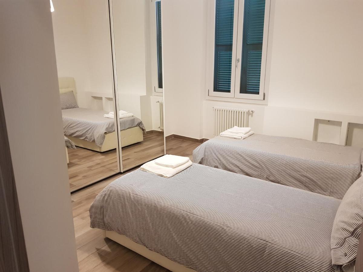 memeapartments Genoa Bagian luar foto