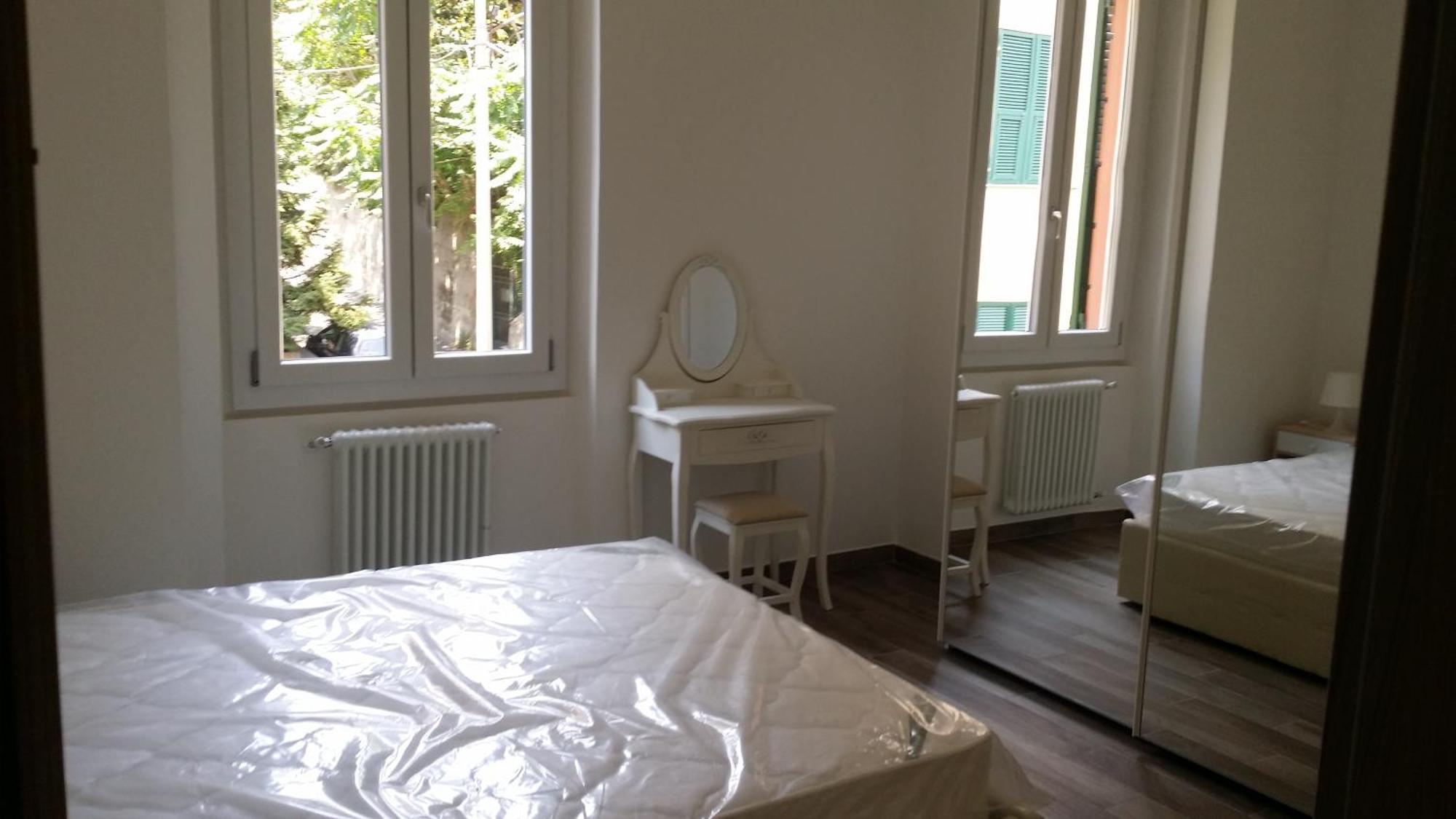 memeapartments Genoa Bagian luar foto