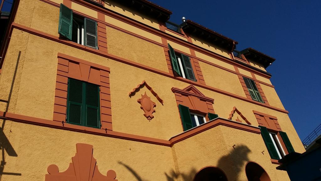 memeapartments Genoa Bagian luar foto