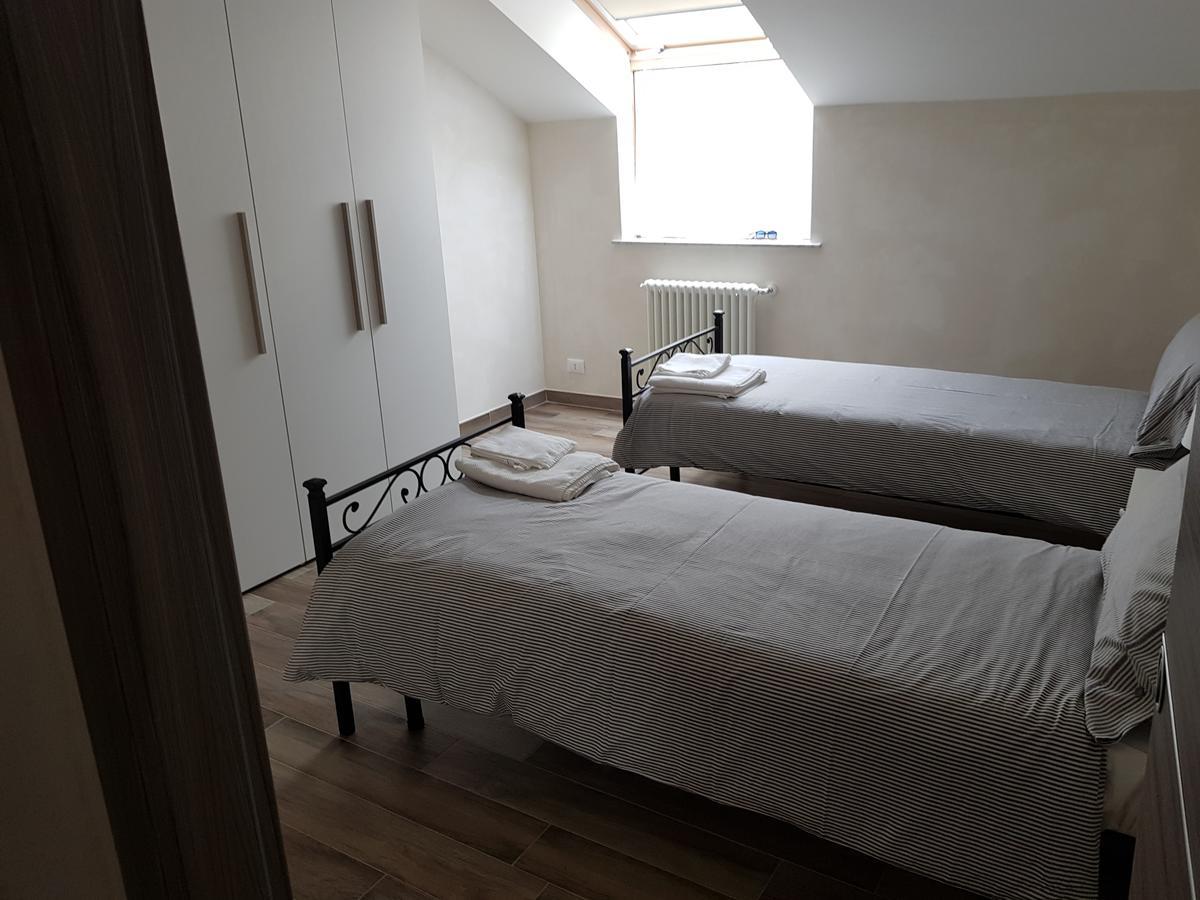 memeapartments Genoa Bagian luar foto