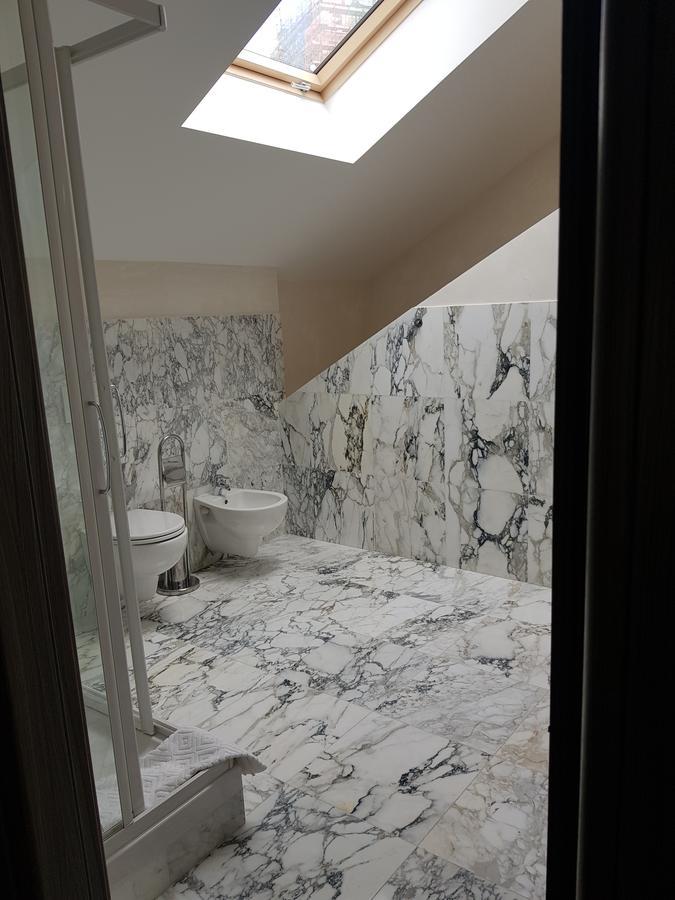 memeapartments Genoa Bagian luar foto