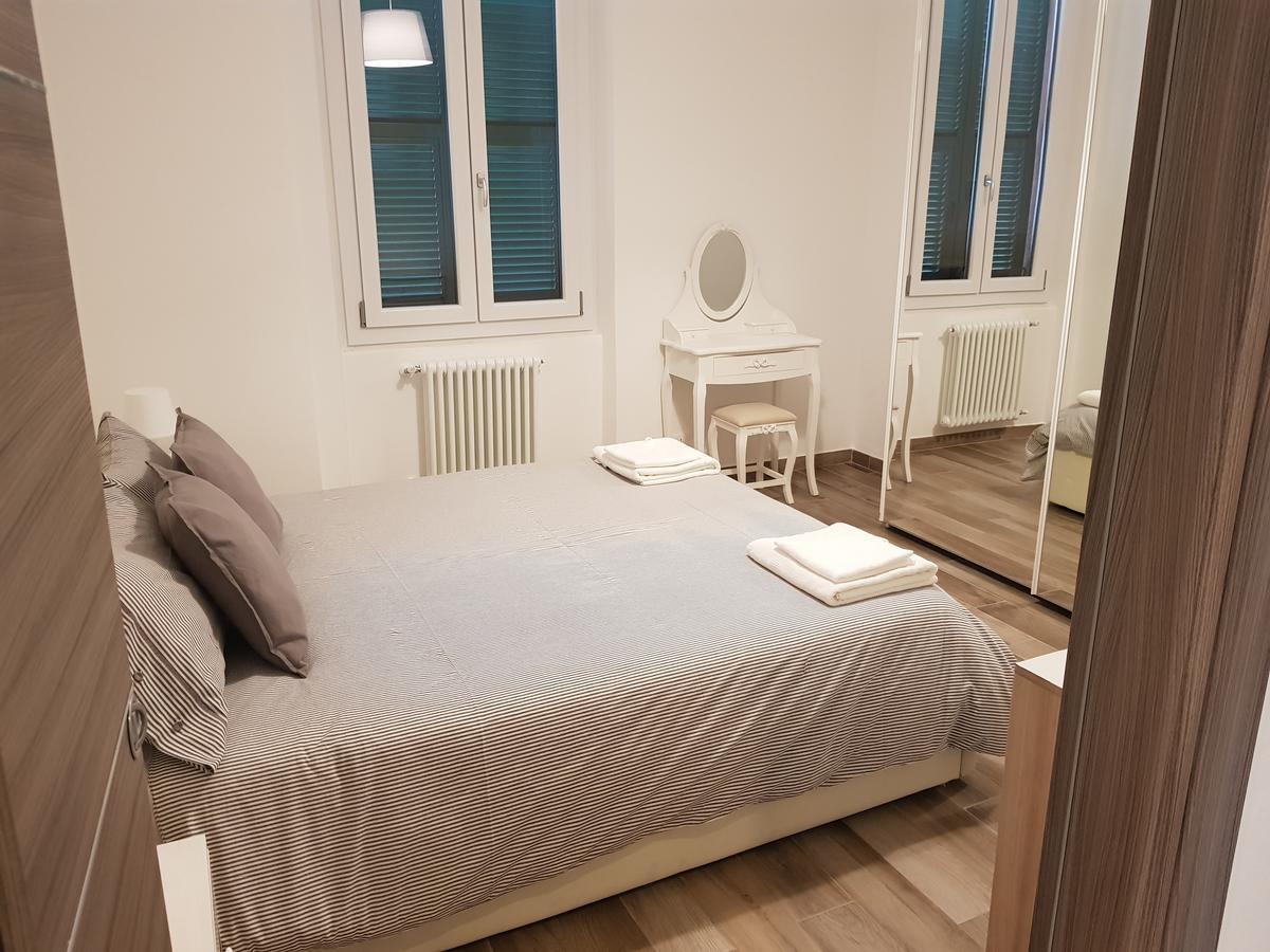 memeapartments Genoa Bagian luar foto